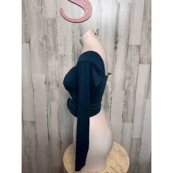 Windsor Teal Cutout Twist Long Sleeve Crop Top Women’s Size Small - Picture 5 of 8